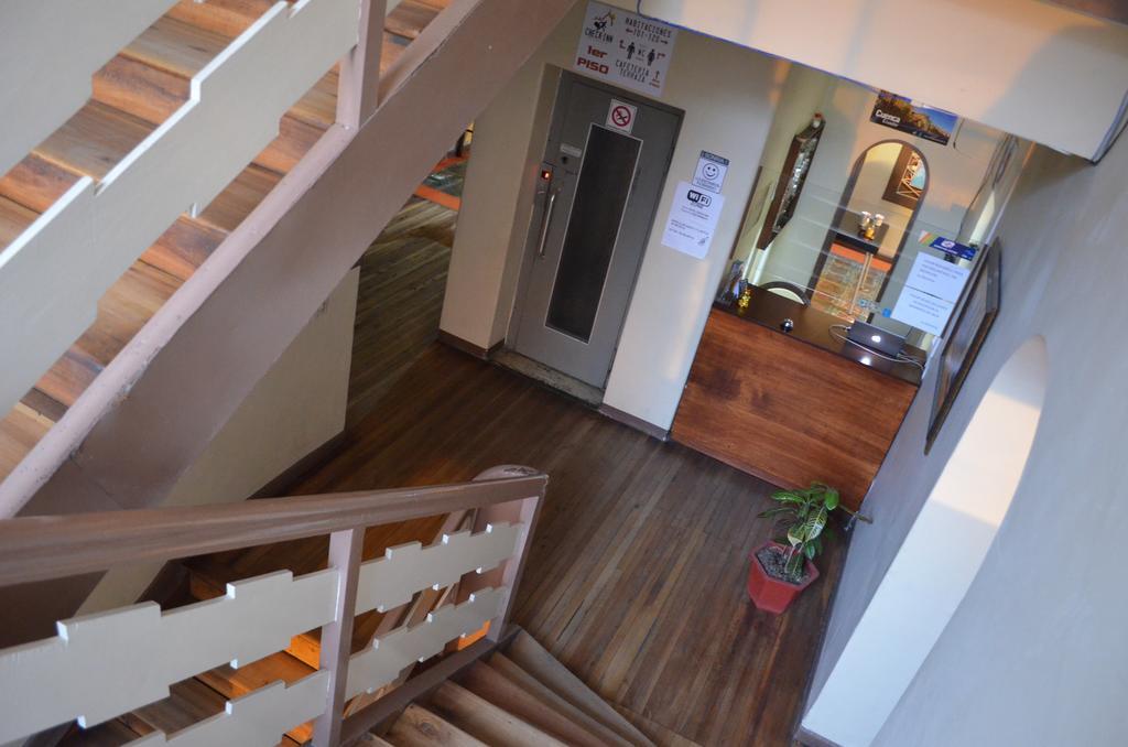 Check Inn Bed And Breakfast Куэнка Экстерьер фото