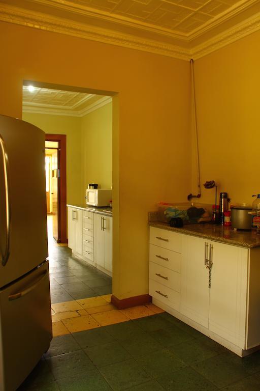 Check Inn Bed And Breakfast Куэнка Экстерьер фото